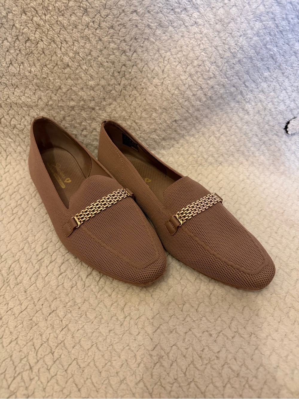 Skechers Mauve-Brown Knit Slip-On Loafers with Gold Chain Accent